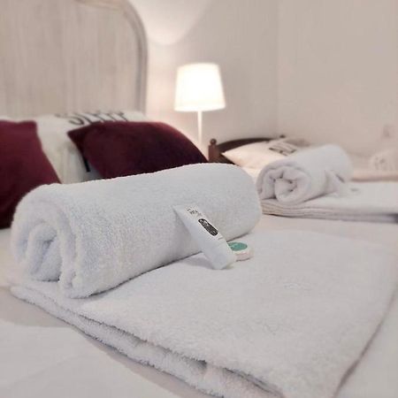 Pod Roza Economy Bed & Breakfast Leba Bagian luar foto